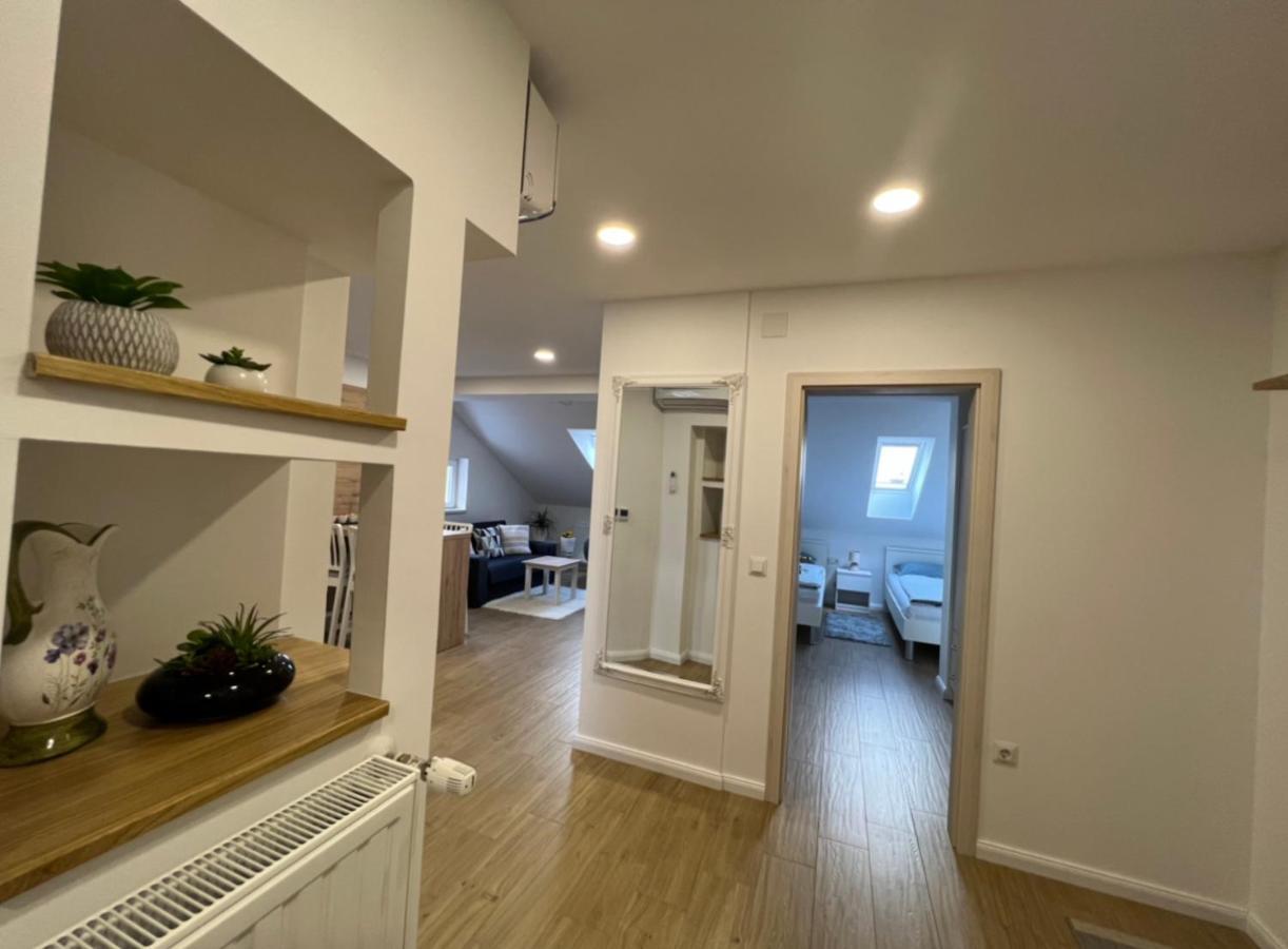 Apartmani Nova カルロヴァッツ エクステリア 写真