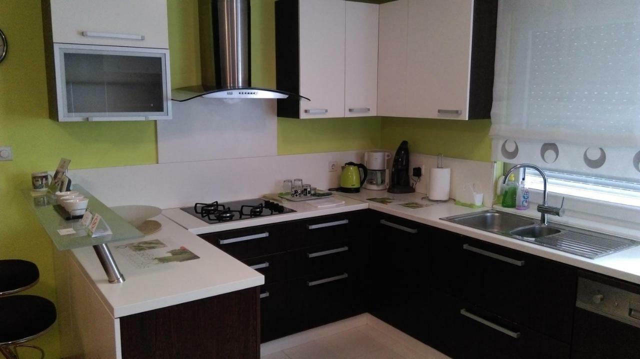 Apartmani Nova カルロヴァッツ エクステリア 写真